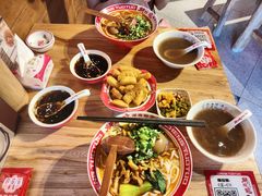 -秤砣砣·湖南粉面馆(青年路店)