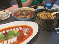 -万重锦·人文川菜馆(骡马市店)