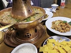 -雀舞云南菜(天津天河城购物中心店)