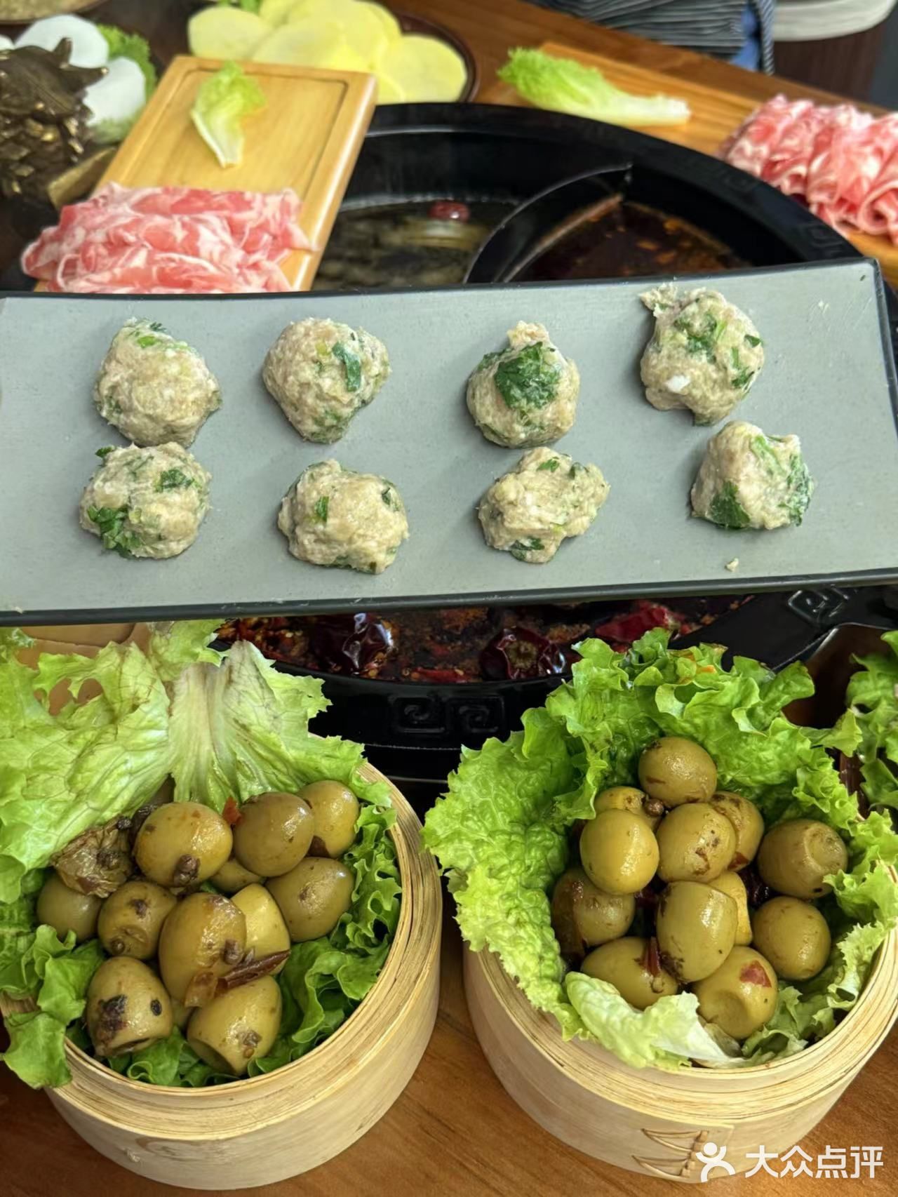 五一还去什么重庆，来青岛这家“戏精火锅店”