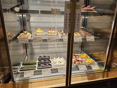 -奈雪的茶(亨特国际广场店)