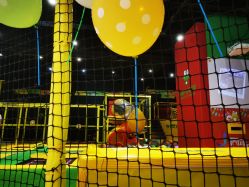 -蹦蹦跳跳(新奥购物中心店)