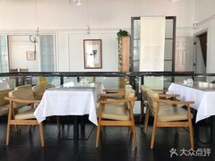 大堂-然一素食餐厅(马利来广场店)