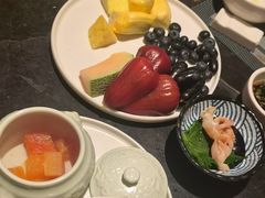 -半岛翡丽海鲜自助餐厅(观风亭店)