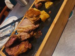 -猛古里烤肉自助(荟聚中心店)