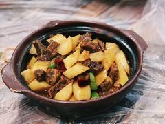 土豆烧牛腩-古田会·肥肠鸡(古田店)