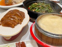 -梅利汴京烤鸭•开封豫菜地标店(东司门店)