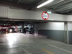 -梅赛德斯奔驰文化中心·停车场