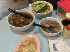 -颂记牛肉粉
