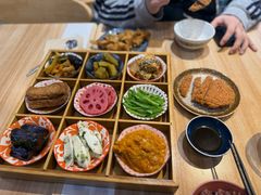 -轻蔬不用等·素食(江苏路店)