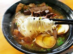 -花溪巷牛肉粉(泉城路店)