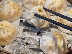 -馋三尺蟹粉小笼(人民广场店)