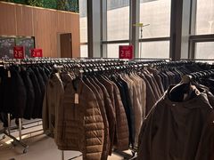 -广州周大福金融中心