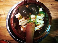 钵里茄子在捣蛋-吃饭皇帝大(赛格国际店)