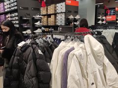 -首创奥特莱斯(西安店)