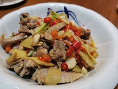 -胡胖子专业长沙菜(衡山路店)