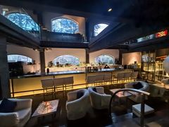 -穹六人间 people 6(岳阳路店)