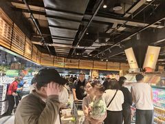 -胖东来生活广场(健康路店)