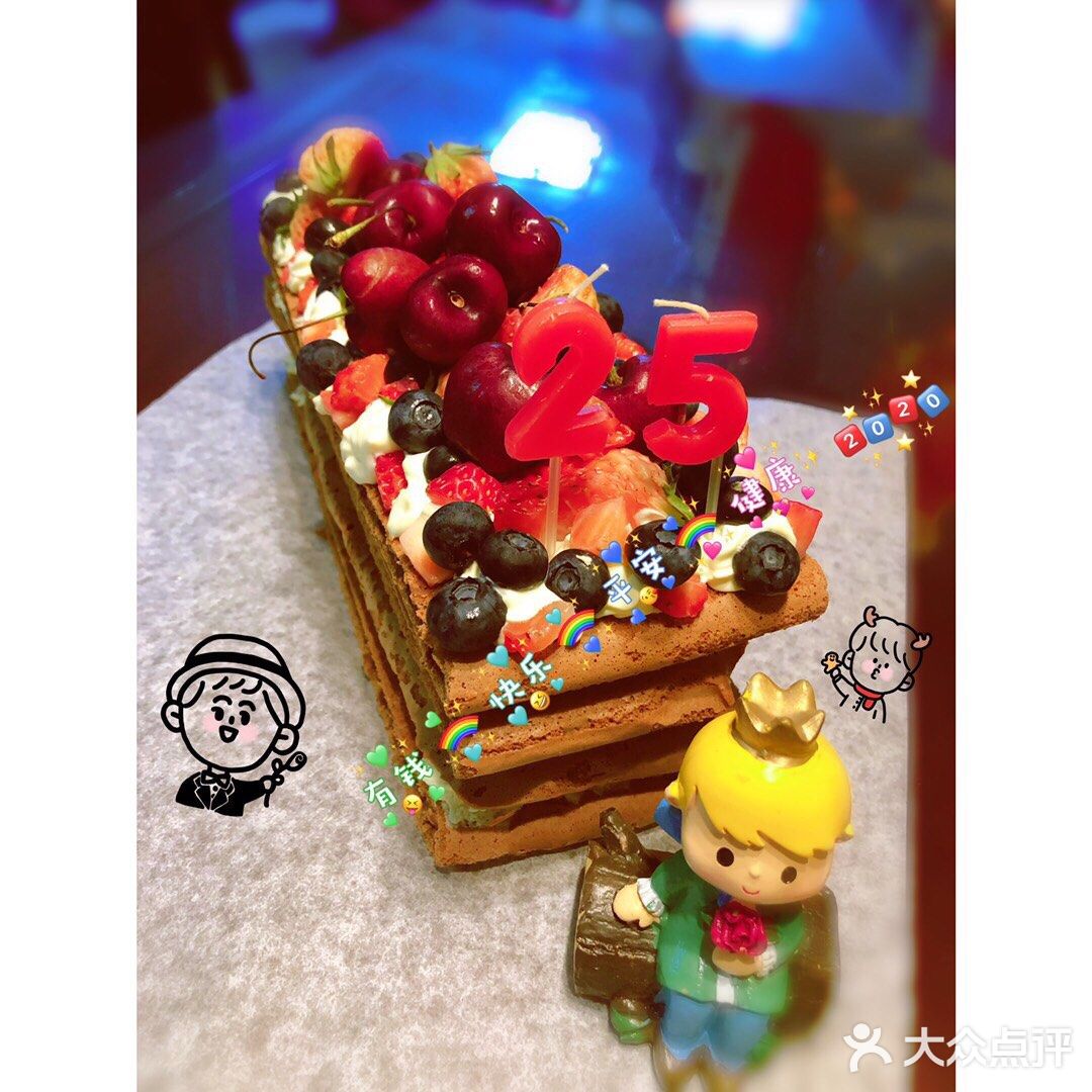 自从几年前入坑烘焙那真的是爸爸过生日做蛋糕