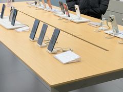 -华为授权体验店(中山公园来福士)