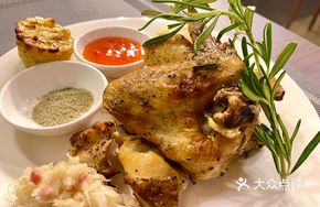 Farm Specialty Roast Chicken