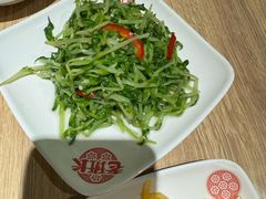 凉拌豆苗-老班长手工灌汤包老店(东山店)