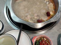 -光头药膳鸡(莱茵小镇店)