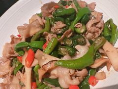 辣椒炒肉-纯阳•六两酒馆