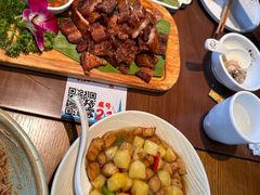 -金孔雀德宏傣味餐馆(魏公村店)