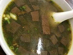 鸡鸭血汤-黄阿姨锅贴大王(万航渡路店)