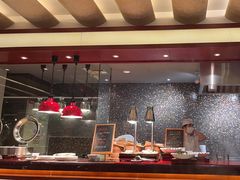 -君来湖滨饭店·玫瑰园