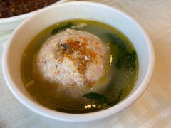 蟹粉狮子头-怡园饭店-餐厅(四望亭店)