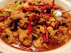 大理永平黄焖鸡配油煎面-泓0871臻选云南菜·味庄