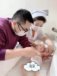 -玥奢国际母婴护理中心(滨江宝龙店)