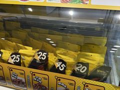 -周黑鸭(北京海淀区新中关店)