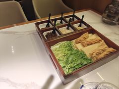 -五谷丰登农家院·地道胶东菜·海鲜烧烤(威海店)