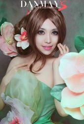 -星元素cosplay动漫摄影写真工作室