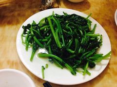 -新疆风味冷水鱼庄(友谊峰路店)