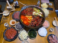 -白乐天毛肚火锅馆(南滨路店)