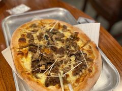 烤牛肉披萨-I HOLIC艾豪丽披萨(KKone店)