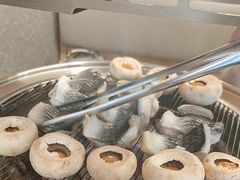 -围炉肉舍•炭烤活鳗•丹东海鲜烤肉(步行街店)