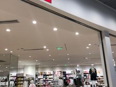 -优衣库(东莞汇一城店)