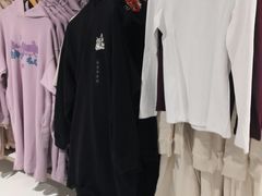 -优衣库(北京万柳华联购物中心店)