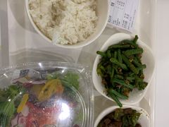 -浦东图书馆读者餐厅