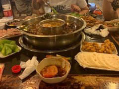 -邓莽子老火锅(中兴路总店)