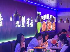 -徐记小怪兽肉蟹煲店(哈西万达金街店)