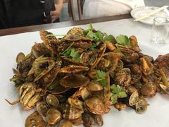 特色一锹手抓海鲜-顶之鲜海鲜餐厅
