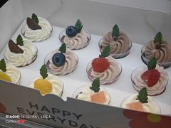 -花花卷卷·鲜食蛋糕(静安久光百货店)