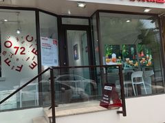 门面-72 COFFEE(东朝阳路店)