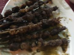 -回头客餐厅·家的味道农家菜·虹鳟鱼·铁锅炖(雁栖湖店)